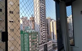 Apto Av. Central No Balneário